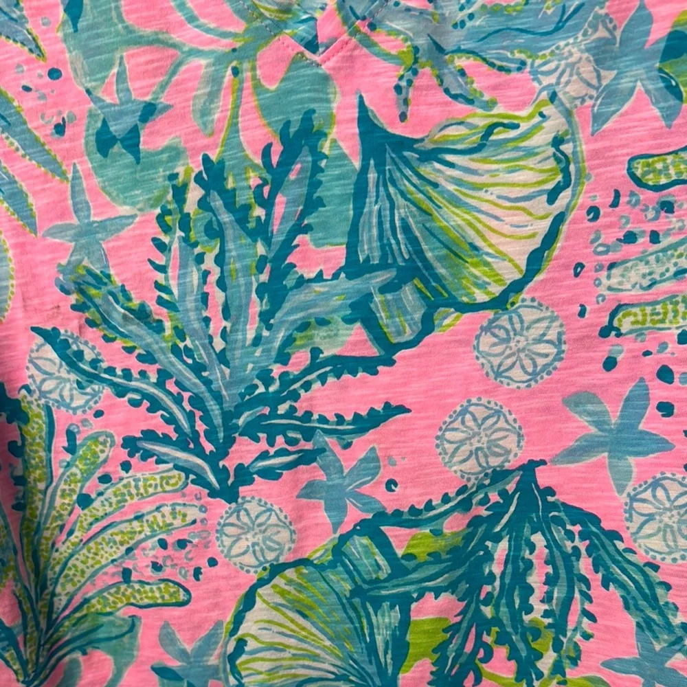 Lilly Pulitzer Pink&Blue NWT V neck Tee - Picture 3 of 9
